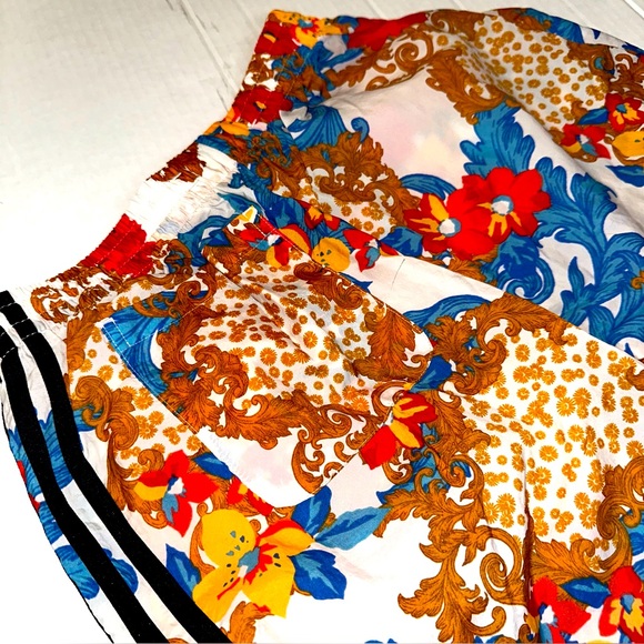 Rare Adidas Colorful Floral Windbreaker Lightweight Track Pant Joggers Size M - Picture 5 of 11
